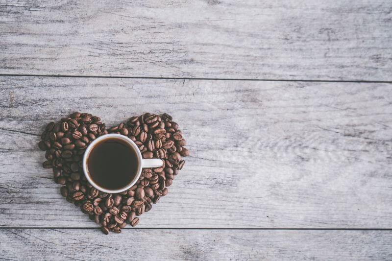 De ce băutul cafelei este sănătos